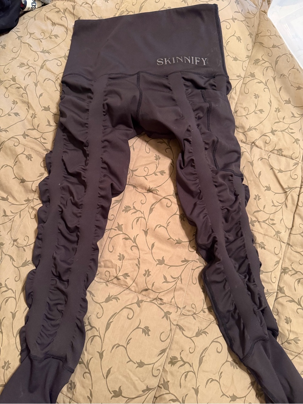 Skinnify resistance leggings